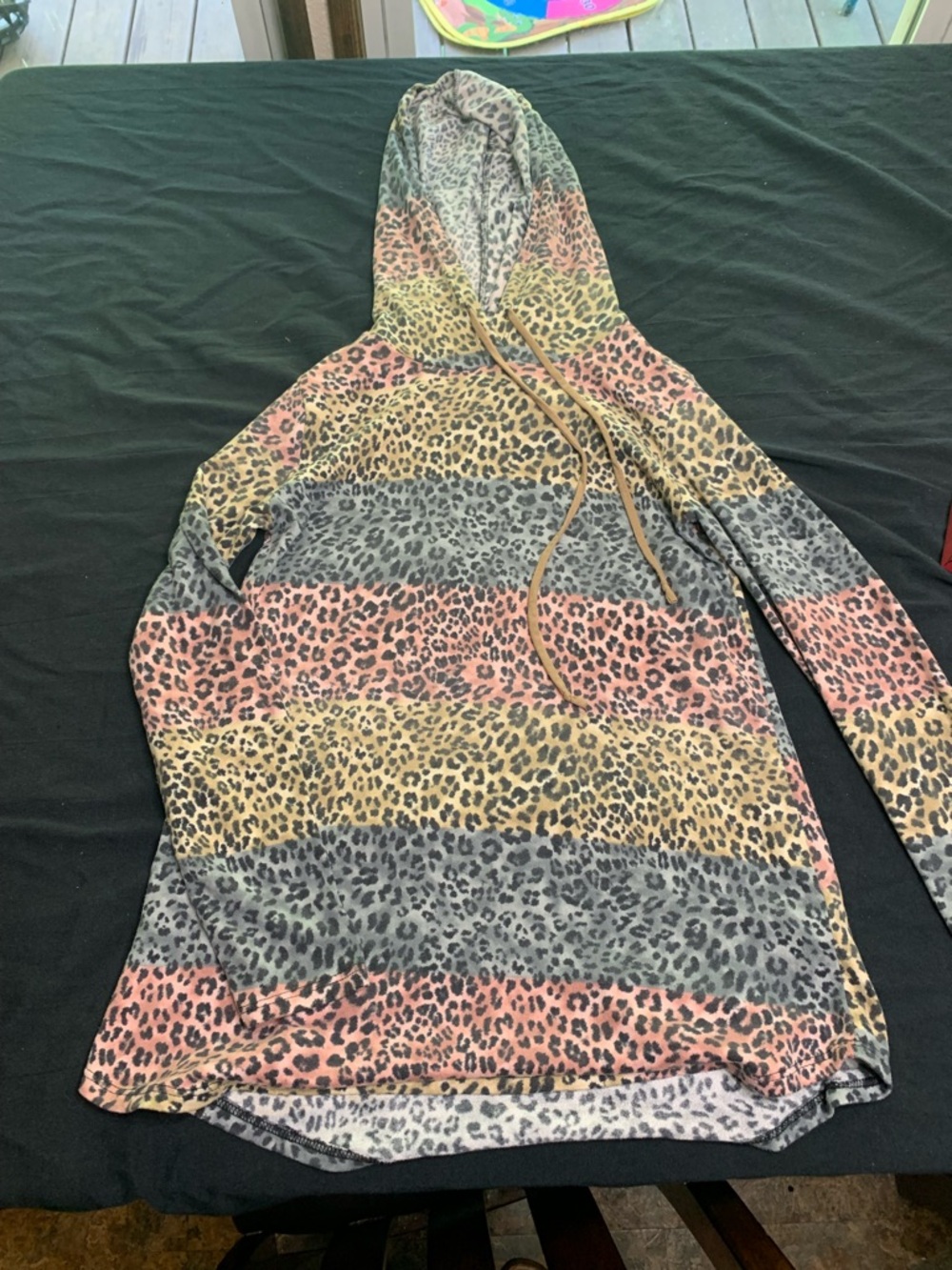 Women’s Hooded Leopard Stripe Pullover Sweatshirt - Multicolor